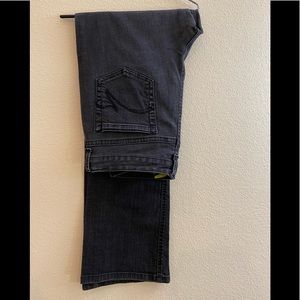 Gloria Vanderbilt jeans size 12